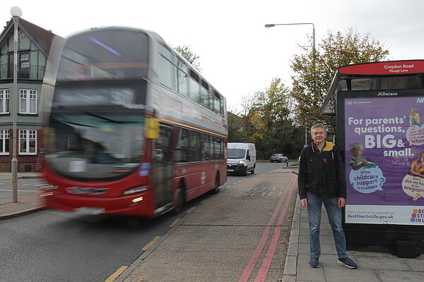SL7 bus in Beddington